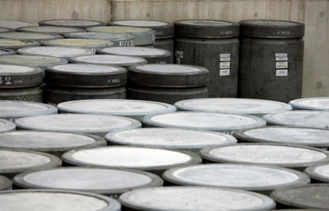Plus de 1,3 million de mètres cubes de déchets nucléaires en tous genres étaient stockés en France fin 2010, un volume appelé à doubler d'ici 2030, selon l'inventaire publié mercredi par l'Agence nationale pour la gestion des déchets radioactifs (Andra). Plus de 1,3 million de mètres cubes de déchets nucléaires en tous genres étaient stockés en France fin 2010, un volume appelé à doubler d'ici 2030, selon l'inventaire publié mercredi par l'Agence nationale pour la gestion des déchets radioactifs (Andra).