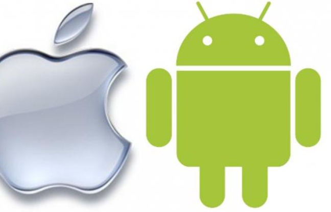 Les logos d'Apple et d'Android, l'OS mobile de Google. Les logos d'Apple et d'Android, l'OS mobile de Google.