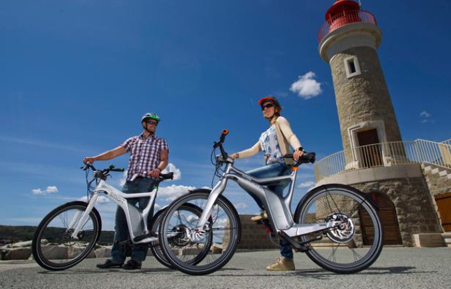 L'ebike de Smart est commercialisé depuis début juillet 2012. L'ebike de Smart est commercialisé depuis début juillet 2012.