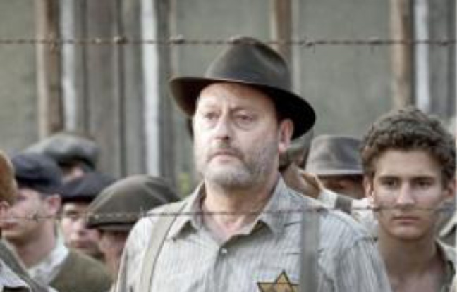 Jean Reno dans La Rafle. Jean Reno dans La Rafle.