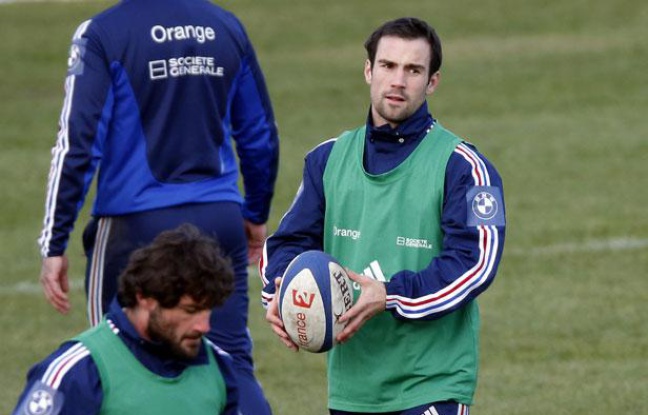 Morgan Parra à l'entraînement avec l'équipe de France, le 7 février 2013, à Marcoussis. Morgan Parra à l'entraînement avec l'équipe de France, le 7 février 2013, à Marcoussis.