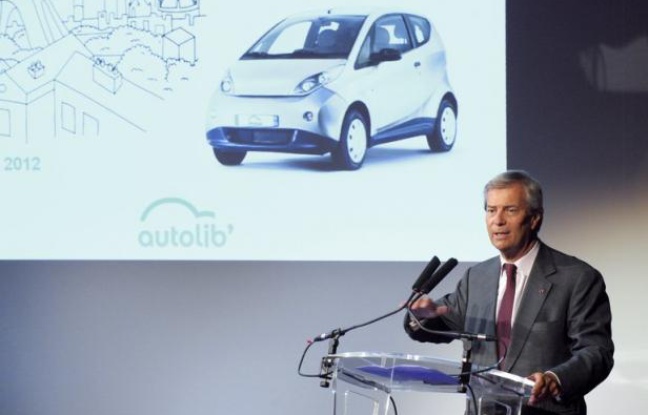 Autolib', le service de voitures électriques en libre-service mis en place dans la région parisienne, pourrait être rentable un peu plus vite que prévu, a estimé l'homme d'affaires Vincent Bolloré, dont le groupe fournit les véhicules. Autolib', le service de voitures électriques en libre-service mis en place dans la région parisienne, pourrait être rentable un peu plus vite que prévu, a estimé l'homme d'affaires Vincent Bolloré, dont le groupe fournit les véhicules.