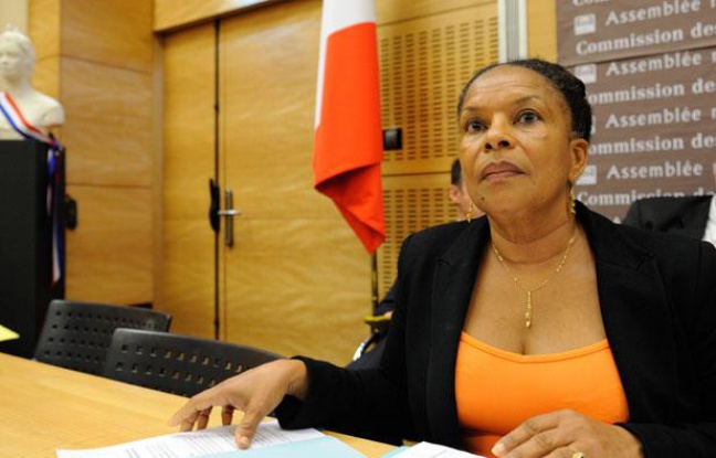 Christiane Taubira à Paris, le 17 juillet 2012. Christiane Taubira à Paris, le 17 juillet 2012.
