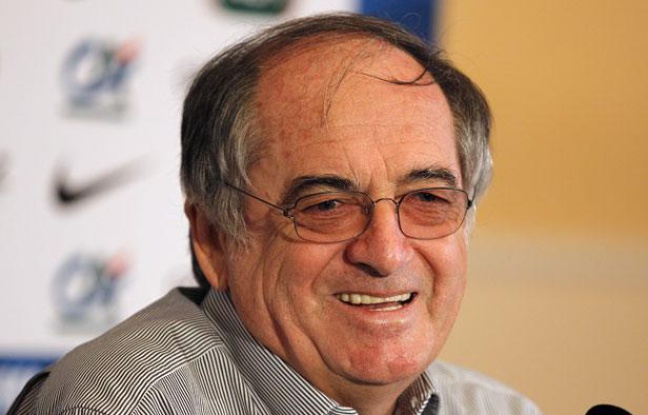 Noël Le Graët, le président de Fédération française de football, le 13 juin 2012, à Donetsk. Noël Le Graët, le président de Fédération française de football, le 13 juin 2012, à Donetsk.