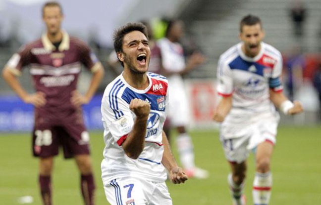 Clément Grenier exhulte après on but contre Valenciennes, le 1er septembre 2012 à Lyon. Clément Grenier exhulte après on but contre Valenciennes, le 1er septembre 2012 à Lyon.