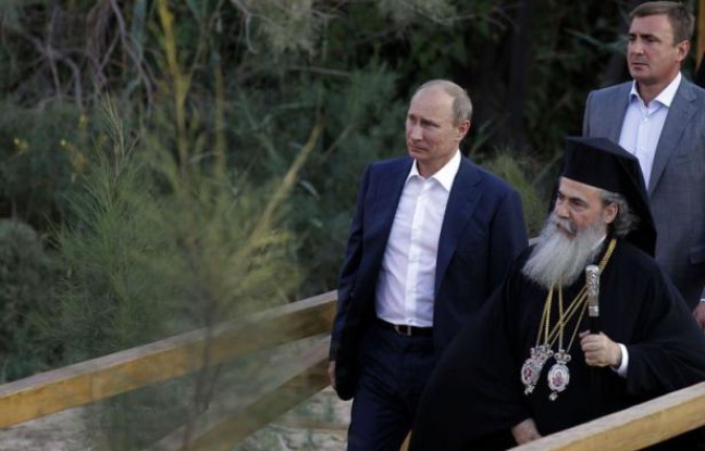 Le président russe Vladimir Poutine, en visite en Jordanie, a nié mardi avoir ordonné la dernière vague de répression contre l'opposition dans son pays, où la contestation du pouvoir se manifeste depuis les législatives de décembre. Le président russe Vladimir Poutine, en visite en Jordanie, a nié mardi avoir ordonné la dernière vague de répression contre l'opposition dans son pays, où la contestation du pouvoir se manifeste depuis les législatives de décembre.