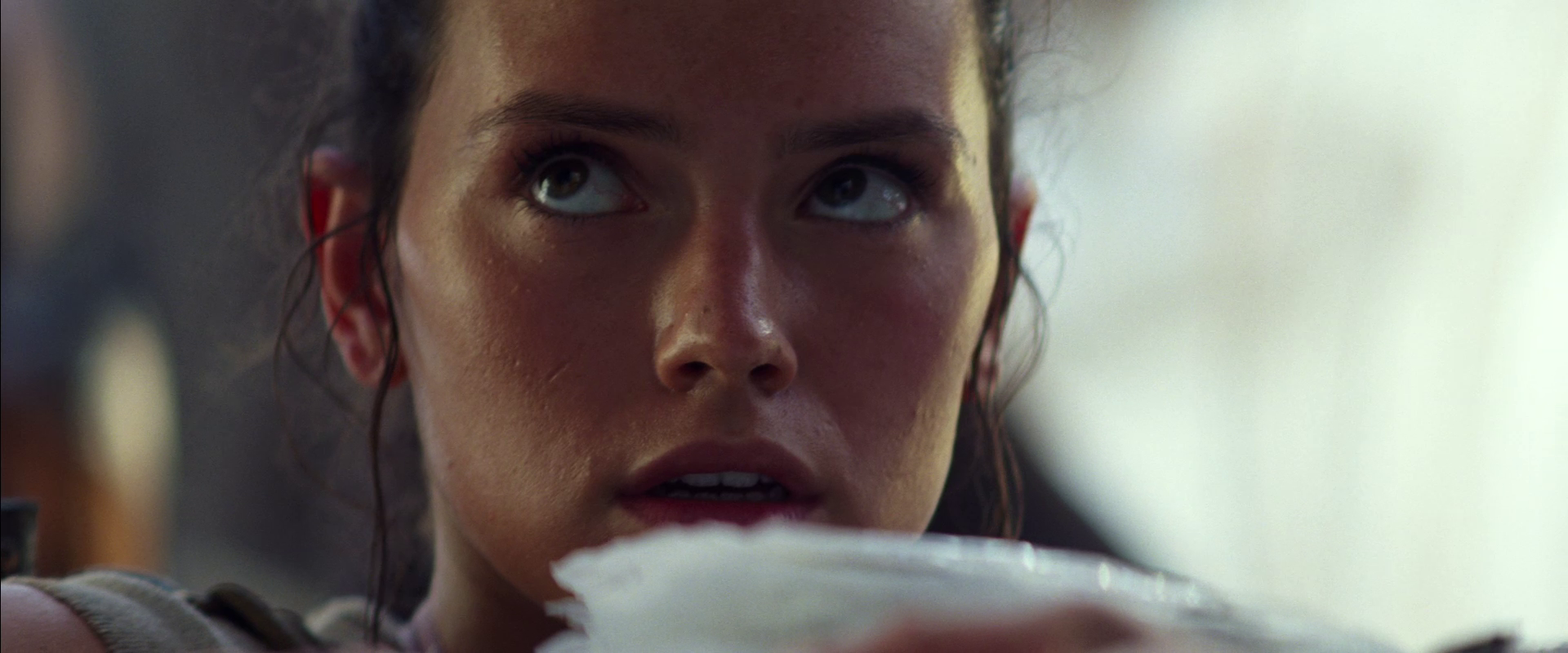 La Mère De Rey Est La Fille De Vador 15 secrets du nouveau trailer de «Star Wars»