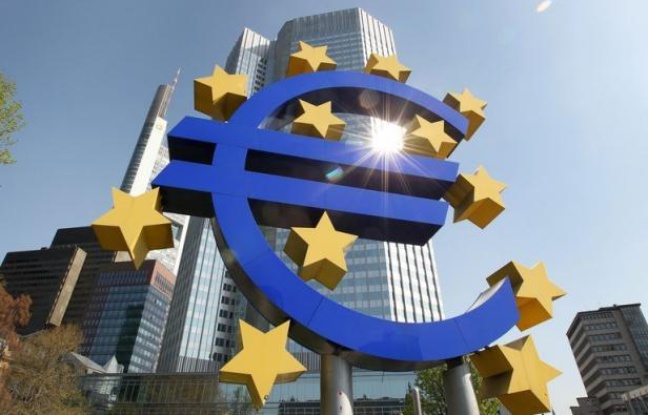 L'idée d'une autorité de supervision bancaire gagne en puissance ces derniers jours en Europe, ainsi que la volonté de voir la Banque centrale européenne (BCE) assumer ce rôle, au détriment de l'Autorité bancaire européenne (EBA) qui pourrait y prétendre. L'idée d'une autorité de supervision bancaire gagne en puissance ces derniers jours en Europe, ainsi que la volonté de voir la Banque centrale européenne (BCE) assumer ce rôle, au détriment de l'Autorité bancaire européenne (EBA) qui pourrait y prétendre.