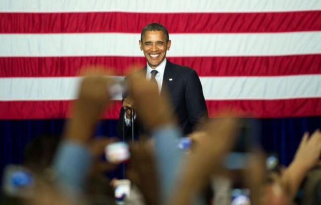 Le président sortant Barack Obama et son camp, loin d'observer une trêve, vont tenter de voler la vedette aux républicains en faisant campagne à un rythme soutenu pendant les débats de la convention nationale de leurs adversaires la semaine prochaine en Floride. Le président sortant Barack Obama et son camp, loin d'observer une trêve, vont tenter de voler la vedette aux républicains en faisant campagne à un rythme soutenu pendant les débats de la convention nationale de leurs adversaires la semaine prochaine en Floride.