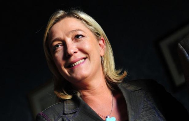 En quête d'une stature internationale, Marine Le Pen poursuit cette semaine sa campagne présidentielle aux Etats-Unis, mais la seule personnalité politique qui figure à son agenda, le républicain Ron Paul, a fait savoir qu'il ne pourrait pas la rencontrer. En quête d'une stature internationale, Marine Le Pen poursuit cette semaine sa campagne présidentielle aux Etats-Unis, mais la seule personnalité politique qui figure à son agenda, le républicain Ron Paul, a fait savoir qu'il ne pourrait pas la rencontrer.