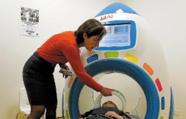 Un millier de jeunes patients passent par la fusée avant le vrai examen. Un millier de jeunes patients passent par la fusée avant le vrai examen.