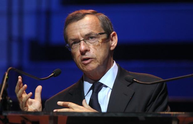 Alain Weill, président du groupe NextRadioTV (BFM, RMC, BFM TV...), le 2 septembre 2011 au Musée du Quai Branly. Alain Weill, président du groupe NextRadioTV (BFM, RMC, BFM TV...), le 2 septembre 2011 au Musée du Quai Branly.