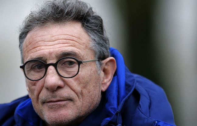 Guy Novès, le sélectionneur du XV de France, le 9 février 2016. Guy Novès, le sélectionneur du XV de France, le 9 février 2016.