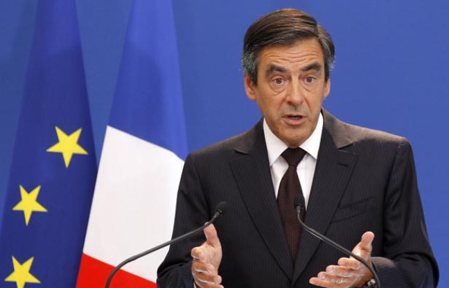 Le Premier ministre, François Fillon, le 24 août 2011 à Paris. Le Premier ministre, François Fillon, le 24 août 2011 à Paris.