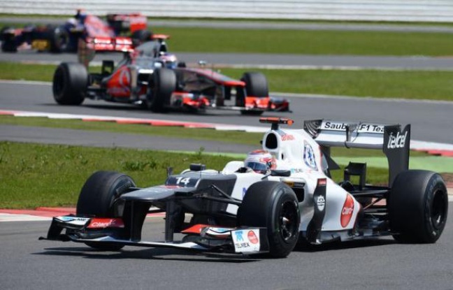 Le Japonais Kobayashi (Sauber) et le Vénézuélien Pastor Maldonado (Williams) ont tous deux été sanctionnés dimanche après le Grand Prix de Grande-Bretagne de Formule 1. Le Japonais Kobayashi (Sauber) et le Vénézuélien Pastor Maldonado (Williams) ont tous deux été sanctionnés dimanche après le Grand Prix de Grande-Bretagne de Formule 1.