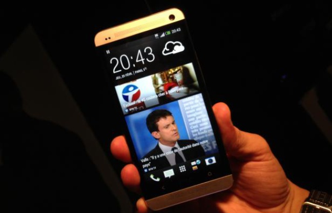 100% personnalisable, l'écran d'accueil du HTC One joue la carte de l'info non-stop. 100% personnalisable, l'écran d'accueil du HTC One joue la carte de l'info non-stop.