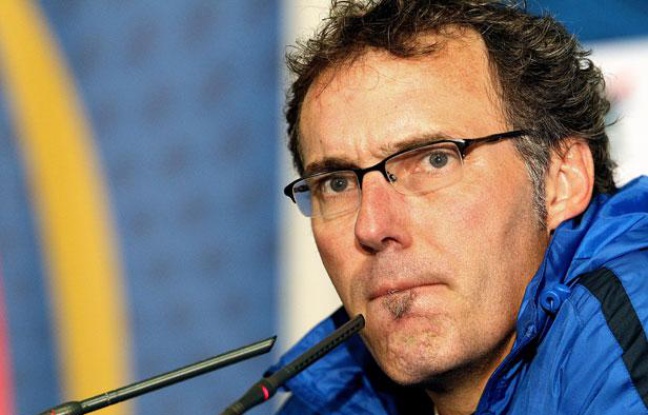 Laurent Blanc, le sélectionneur de l'équipe de France, le 1er juin 2012, à Reims. Laurent Blanc, le sélectionneur de l'équipe de France, le 1er juin 2012, à Reims.