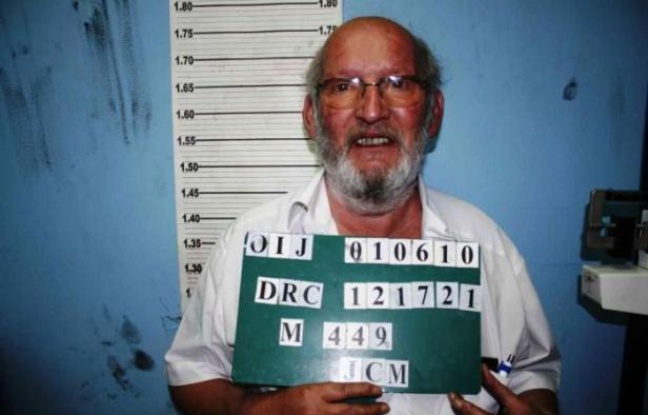 L'avis de recherche d'Interpol pour Jean-Claude Mas, l'ancien président du conseil de surveillance de la société française Poly Implant Prothèse, déposé par le Costa Rica. L'avis de recherche d'Interpol pour Jean-Claude Mas, l'ancien président du conseil de surveillance de la société française Poly Implant Prothèse, déposé par le Costa Rica.