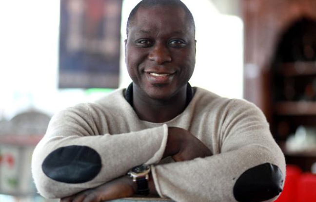 Le comédien Mouss Diouf, le 21 janvier 2009 à Paris. Le comédien Mouss Diouf, le 21 janvier 2009 à Paris.