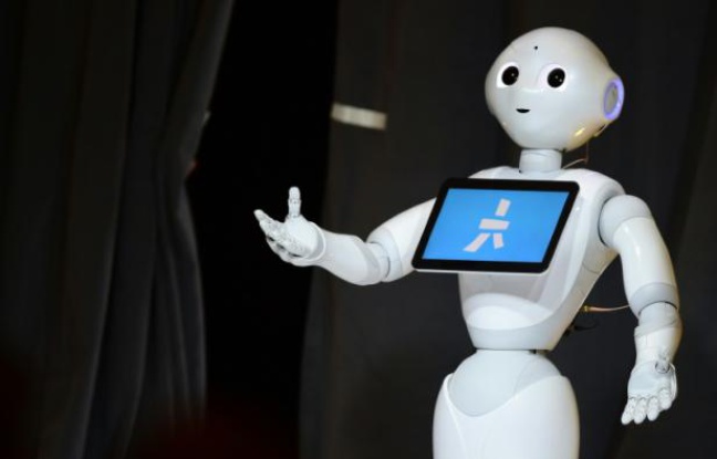 Le robot humanoïde Pepper, le 20 octobre 2015 à Laguna Beach, en Californie Le robot humanoïde Pepper, le 20 octobre 2015 à Laguna Beach, en Californie