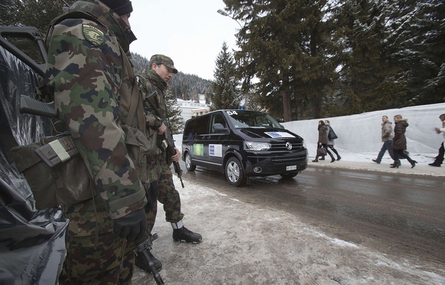 Des soldats suisses à Davos en 2013 (illustration). Des soldats suisses à Davos en 2013 (illustration).