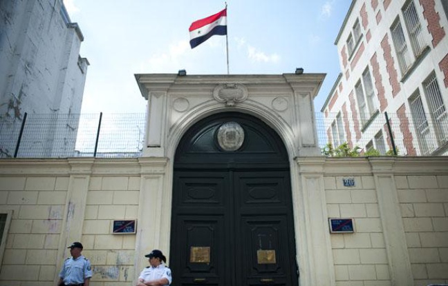 L'ambassade syrienne à Paris. L'ambassade syrienne à Paris.