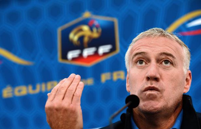 Le sélectionneur des Bleus, Didier Deschamps, à Clairefontaine, le 8 octobre 2012. Le sélectionneur des Bleus, Didier Deschamps, à Clairefontaine, le 8 octobre 2012.
