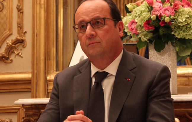 Interview de François Hollande à l'Elysée, le 25 novembre 2015. Interview de François Hollande à l'Elysée, le 25 novembre 2015.
