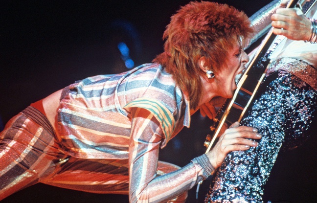 Le chanteur David Bowie en 1973 Le chanteur David Bowie en 1973