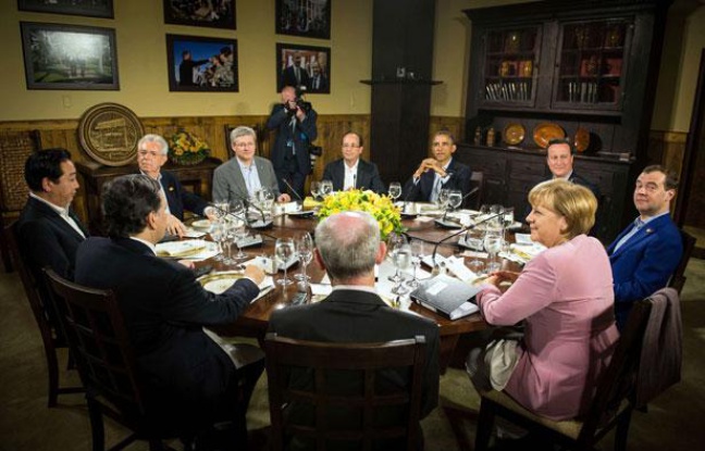 Les dirigeants du G8 et de l'Union européenne à Camp David (USA), le 18 mai 2012. Les dirigeants du G8 et de l'Union européenne à Camp David (USA), le 18 mai 2012.