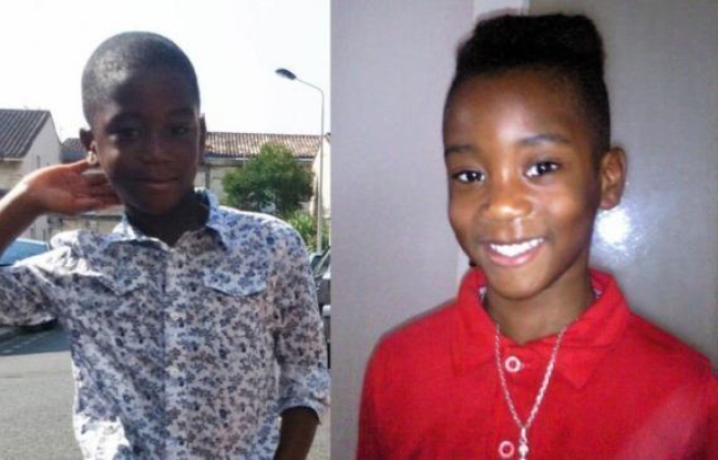 Erane et Andy, deux cousins âgés de 7 ans, sont morts noyés dans la piscine de la maison où ils avaient disparu samedi près de Bordeaux, les enquêteurs cherchant à savoir pourquoi les corps n'ont été découverts que mardi, alors que la thèse accidentelle semble prendre le dessus. Erane et Andy, deux cousins âgés de 7 ans, sont morts noyés dans la piscine de la maison où ils avaient disparu samedi près de Bordeaux, les enquêteurs cherchant à savoir pourquoi les corps n'ont été découverts que mardi, alors que la thèse accidentelle semble prendre le dessus.