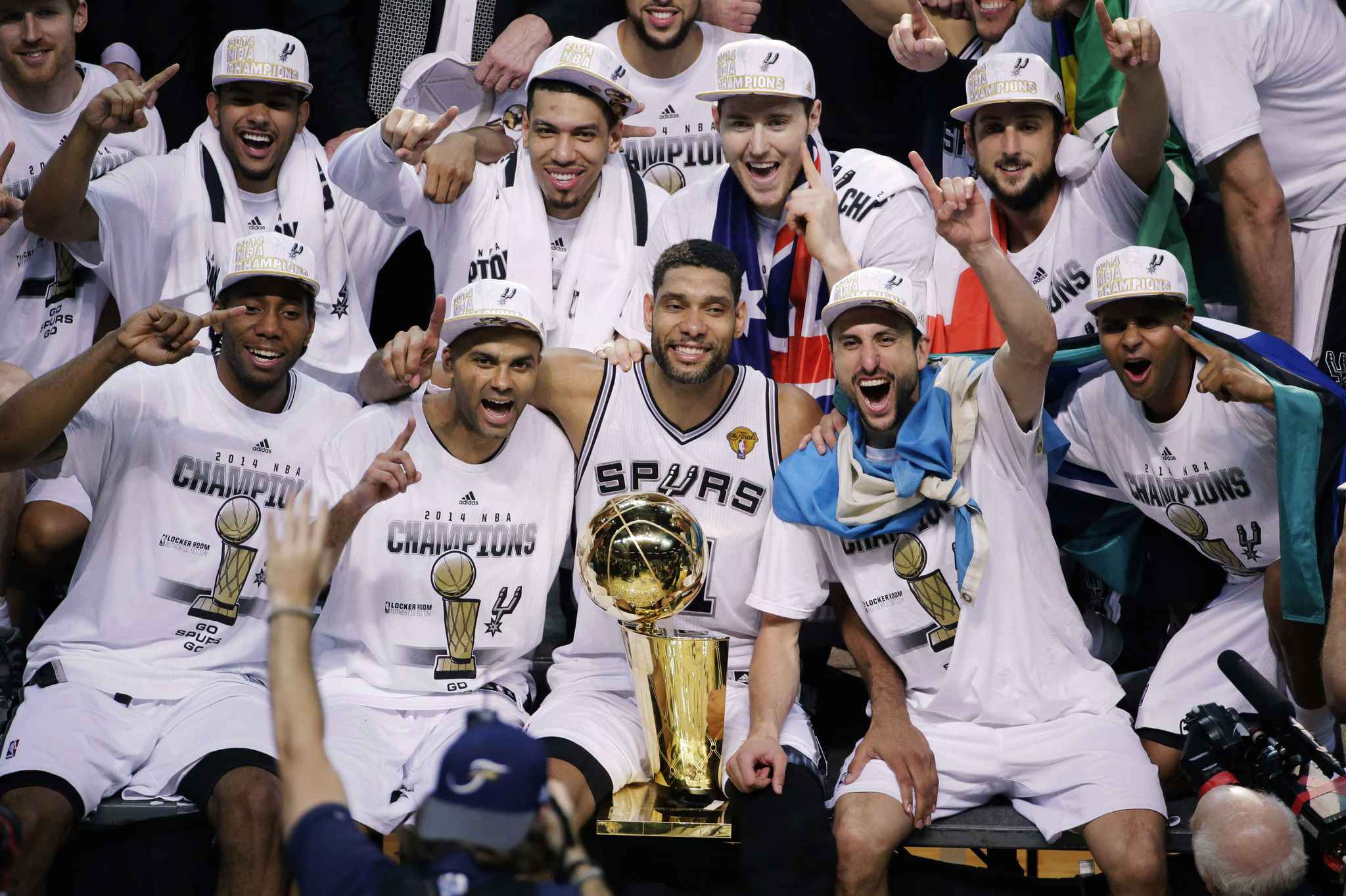 VIDEO. Quatrième titre NBA pour San Antonio et Tony Parker 20minutes.fr