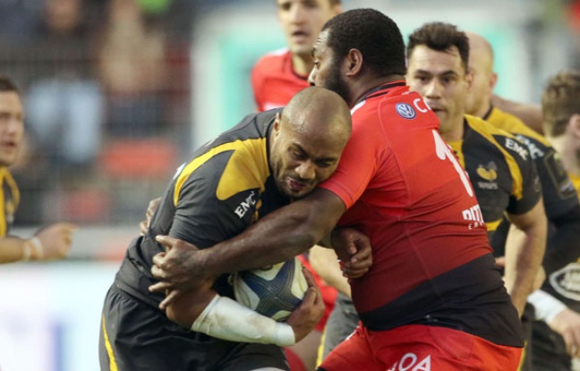 Un choc lors du match de H Cup entre Les Wasps et Toulon. Un choc lors du match de H Cup entre Les Wasps et Toulon.