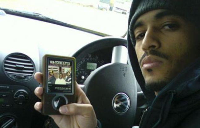 Un lecteur de musique MP3. Un lecteur de musique MP3.
