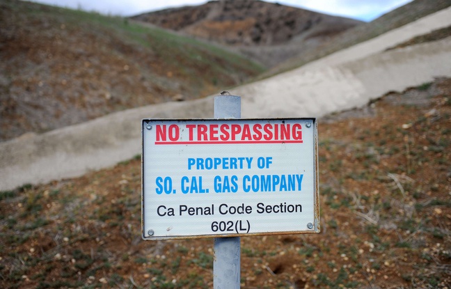 Le site, exploité par la société de distribution Southern California Gas Compagny (SocalGas), est considéré comme l’un des plus grands réservoirs de gaz des Etats-Unis. Le site, exploité par la société de distribution Southern California Gas Compagny (SocalGas), est considéré comme l’un des plus grands réservoirs de gaz des Etats-Unis.