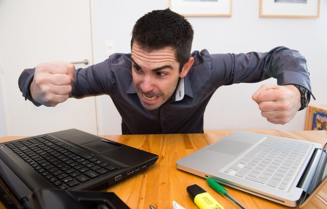 Illustration d'un salarié stressé Illustration d'un salarié stressé