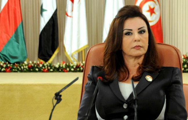 Leïla Ben Ali, épouse de l'ancien président tunisien Zine El Abidine Ben Ali, lors du 3e Congrès de l'Organisation des Femmes Arabes à Tunis, le 28 octobre 2010. Leïla Ben Ali, épouse de l'ancien président tunisien Zine El Abidine Ben Ali, lors du 3e Congrès de l'Organisation des Femmes Arabes à Tunis, le 28 octobre 2010.
