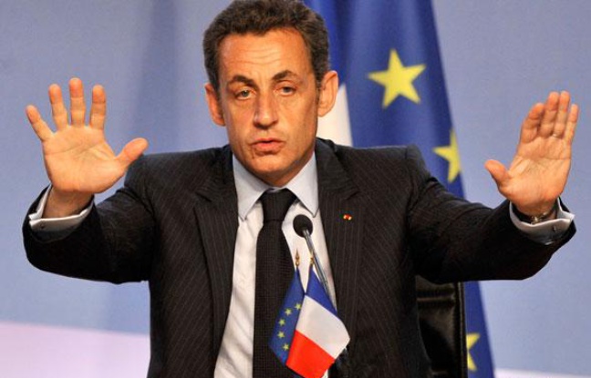 Nicolas Sarkozy, le 13 juillet 2008 au Grand Palais pour lancer le projet d’Union pour la Méditerranée. Nicolas Sarkozy, le 13 juillet 2008 au Grand Palais pour lancer le projet d’Union pour la Méditerranée.
