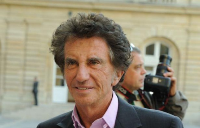 Le député du Pas-de-Calais Jack Lang, le 25 septembre 2011 à Paris. Le député du Pas-de-Calais Jack Lang, le 25 septembre 2011 à Paris.
