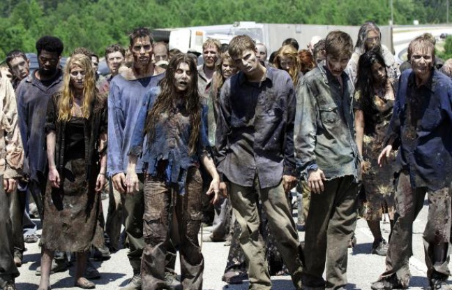 Des zombies de la série «The Walking Dead». Des zombies de la série «The Walking Dead».