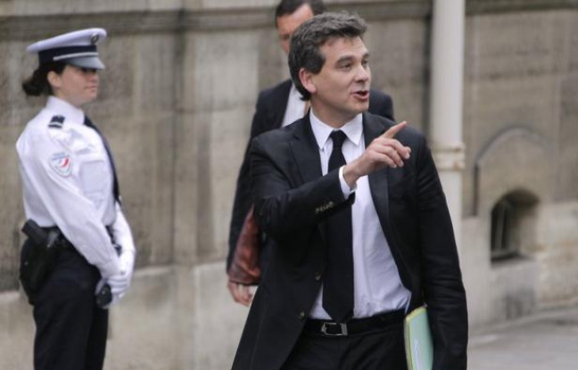 Le ministre du Redressement productif, Arnaud Montebourg, va devoir faire preuve de "bon sens économique" et de "pragmatisme industriel" pour restaurer la compétitivité de l'industrie française, a souhaité vendredi le président du Groupe des fédérations industrielles (GFI), Pierre Gattaz. Le ministre du Redressement productif, Arnaud Montebourg, va devoir faire preuve de "bon sens économique" et de "pragmatisme industriel" pour restaurer la compétitivité de l'industrie française, a souhaité vendredi le président du Groupe des fédérations industrielles (GFI), Pierre Gattaz.