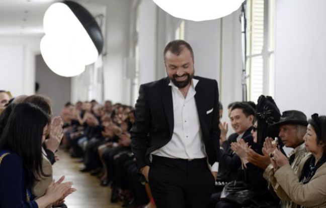 Le couturier français Julien Fournié. Le couturier français Julien Fournié.