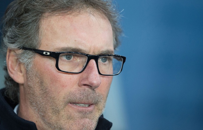 Laurent Blanc lors du match entre le PSG et Bastia le 8 janvier 2016. Laurent Blanc lors du match entre le PSG et Bastia le 8 janvier 2016.