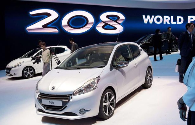 La Peugeot 208 présentée au salon de Genève le 6 mars 2012. La Peugeot 208 présentée au salon de Genève le 6 mars 2012.