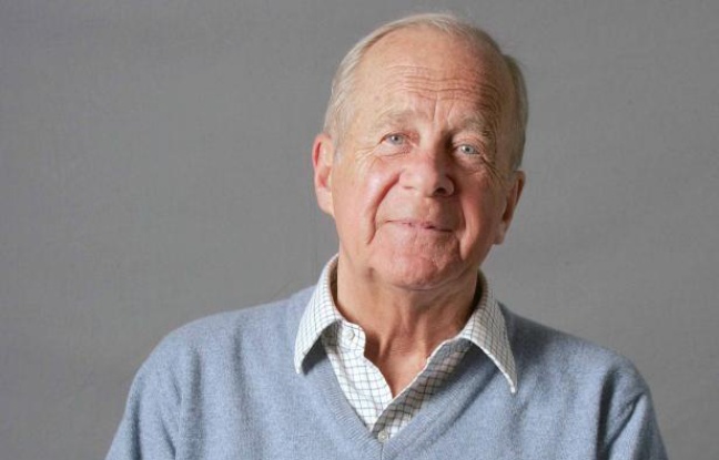L'ancien ministre de Valéry Giscard d'Estaing et ex-sénateur UMP Jean François-Poncet est décédé dans la nuit de mardi à mercredi, à l'âge de 83 ans, a annoncé mercredi l'ex Premier ministre François Fillon. L'ancien ministre de Valéry Giscard d'Estaing et ex-sénateur UMP Jean François-Poncet est décédé dans la nuit de mardi à mercredi, à l'âge de 83 ans, a annoncé mercredi l'ex Premier ministre François Fillon.