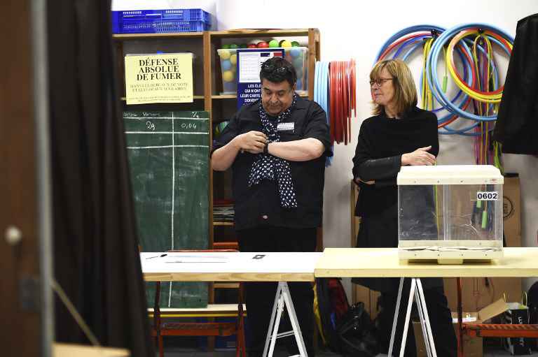 Législatives : l'abstention pourrait battre un record au premier tour