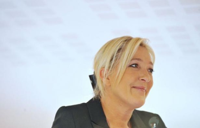 Au lendemain d'un tollé général, Marine Le Pen a assumé samedi sa demande d'interdiction du voile musulman et de la kippa juive dans la rue, s'estimant en phase avec l'opinion. Au lendemain d'un tollé général, Marine Le Pen a assumé samedi sa demande d'interdiction du voile musulman et de la kippa juive dans la rue, s'estimant en phase avec l'opinion.