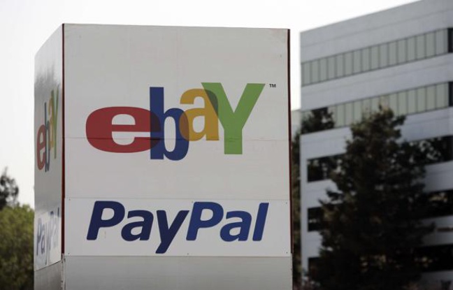 Devant les locaux d'eBay et PayPal à San José, en Californie. Devant les locaux d'eBay et PayPal à San José, en Californie.