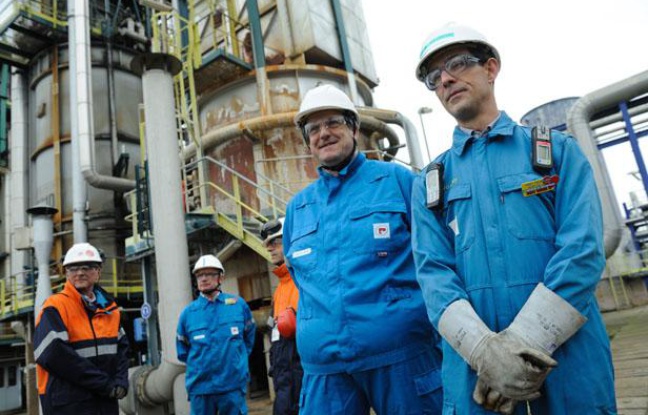La raffinerie Petroplus de Petit-Couronne (Seine-Maritime) La raffinerie Petroplus de Petit-Couronne (Seine-Maritime)
