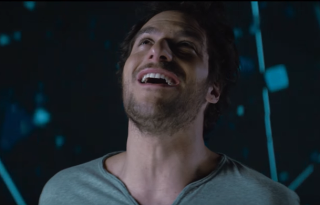 Amir dans le clip de «J'ai cherché». Amir dans le clip de «J'ai cherché».